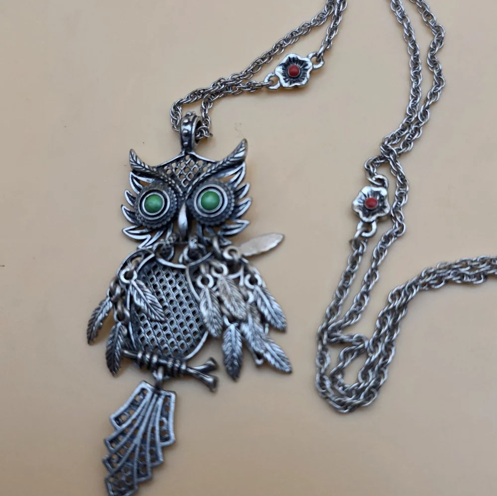 "Dreamcatcher" Articulated Owl Necklace - Picture 1 of 5